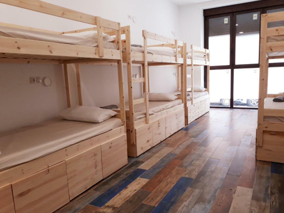 Hub Hostel Seville Ngoại thất bức ảnh